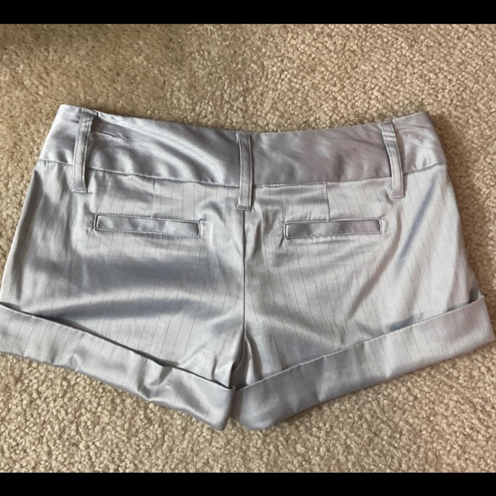 Bundle of size 1 shorts - Picture 8 of 12